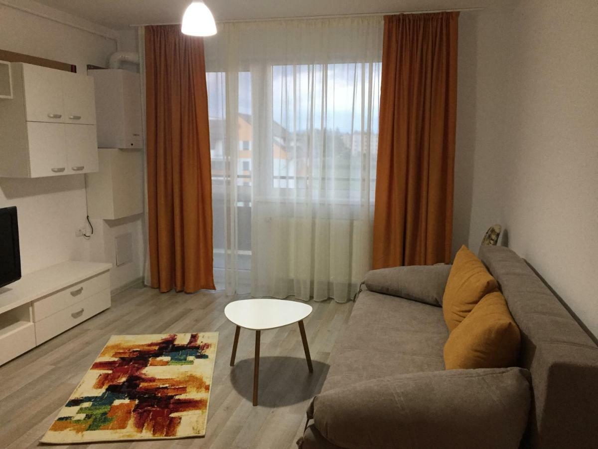 Friendly Rentals Braşov Exteriör bild
