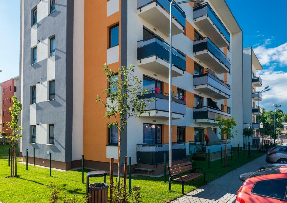 Friendly Rentals Braşov Exteriör bild